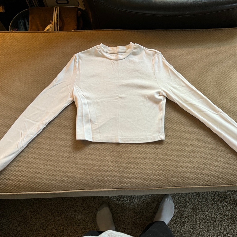 plain long sleeves